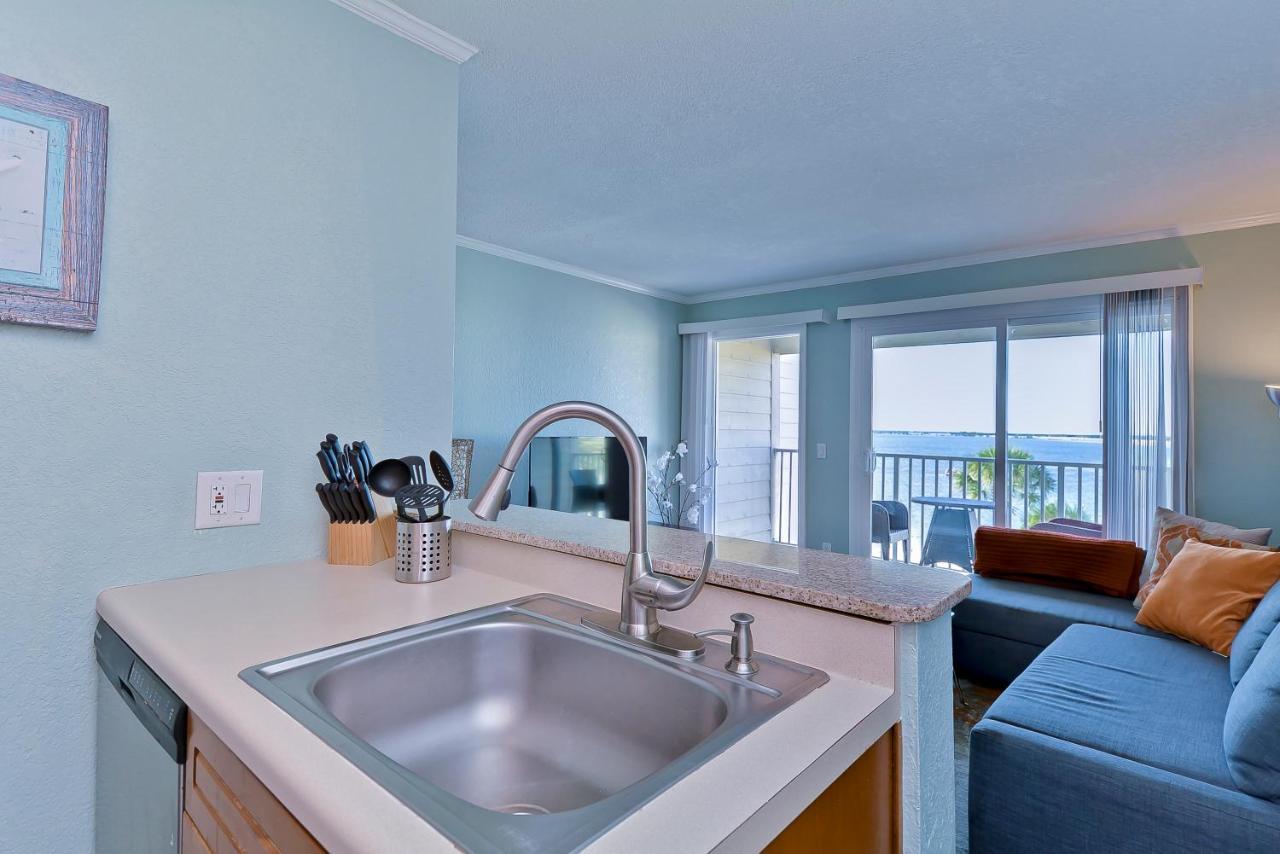 412-Amazing Views, Waterfront, Wifi, Pool, Close To Bucs Stadium Apartman Tampa Kültér fotó